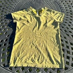 Women’s Athleta Lime Green Leopard print Exercise Shirt 
Size Large